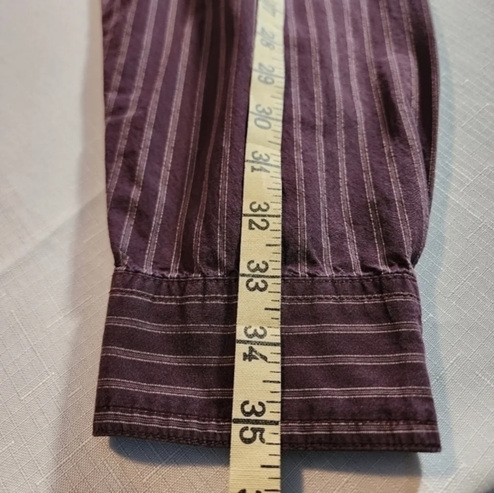 The North Face Men's Burgandy Stripe Button Up Size XL‎ Shirt